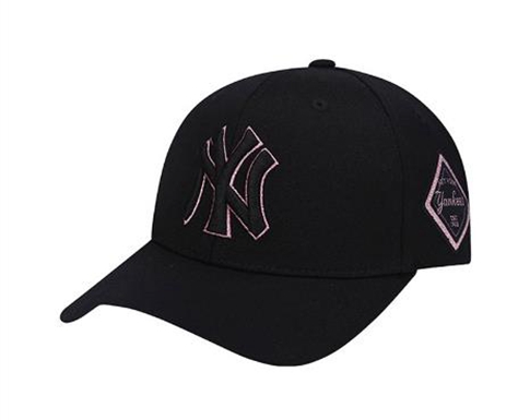 棒球帽定制與高爾夫球帽最大的不同是什么